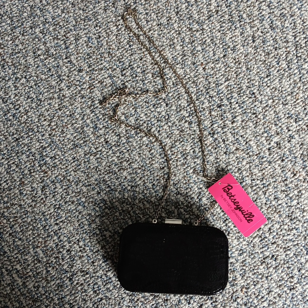 Betseyville black skeleton print cocktail purse
